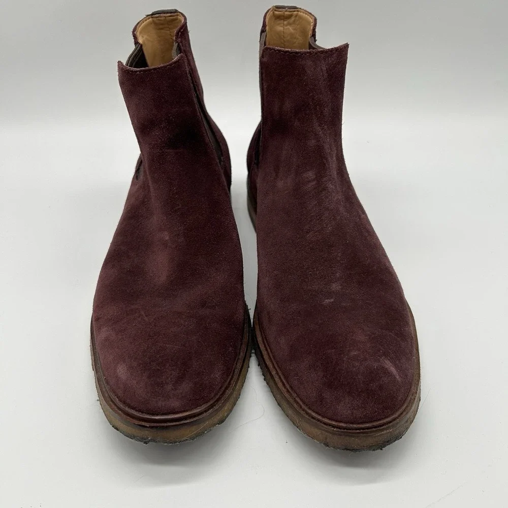 Clarks Mens‎ Size 7.5 Suede Chelsea Boot Casual Wine Pull On EUC